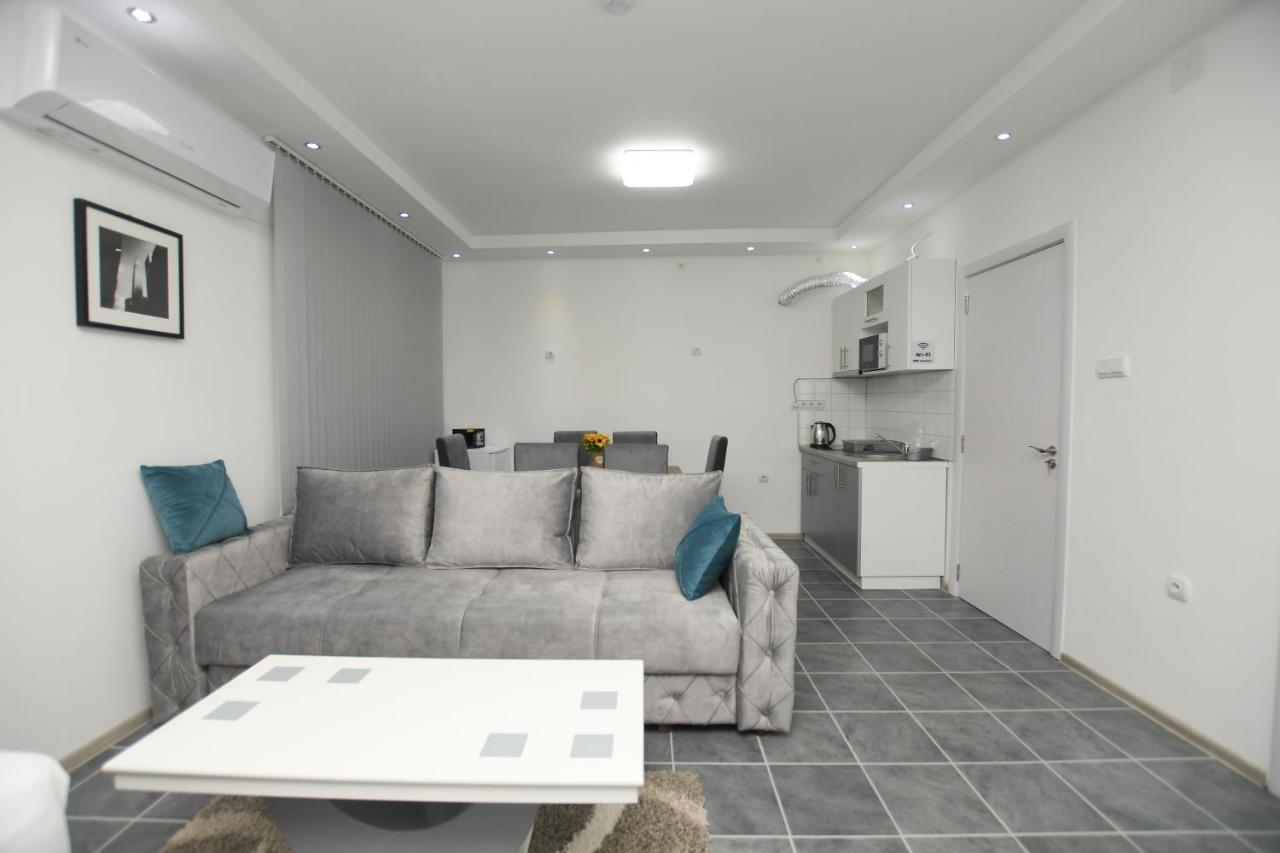 Relax Apartmani Kladovo Exterior foto