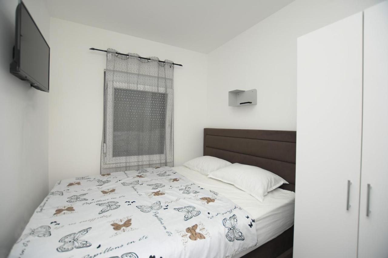 Relax Apartmani Kladovo Exterior foto